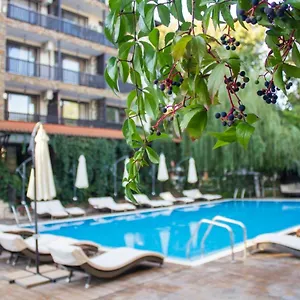 Aparthotel The Paradise